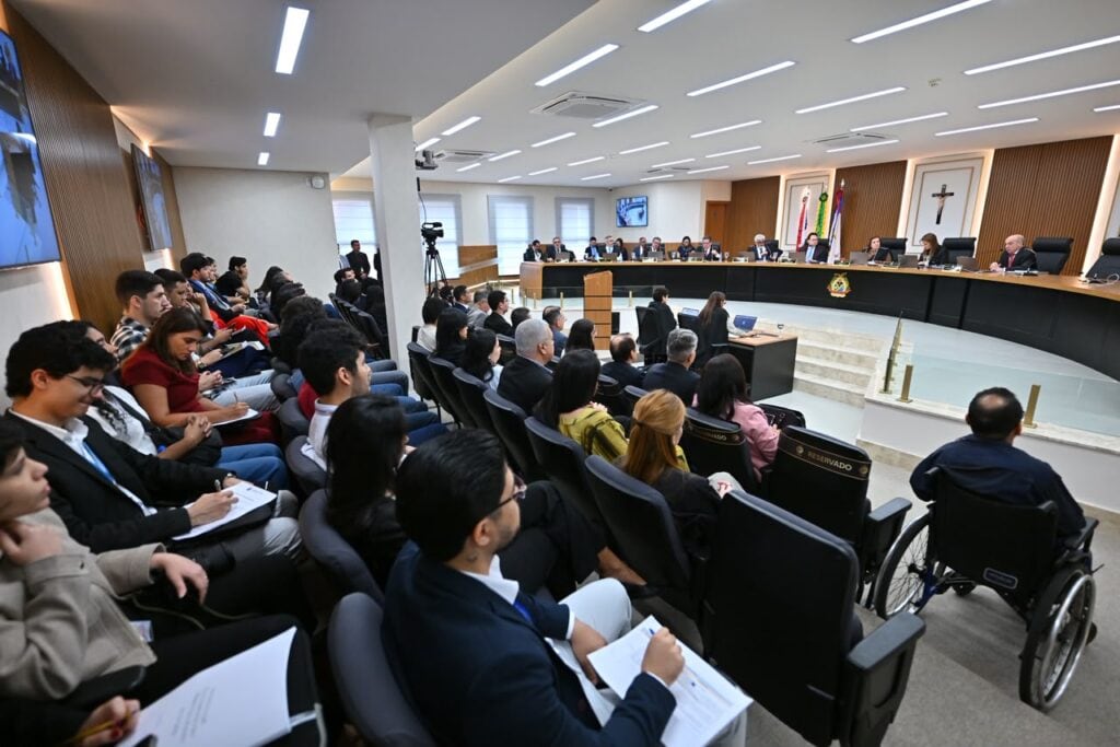 Tribunal de Contas do Amazonas remarca julgamento de contas da Prefeitura de Manaus